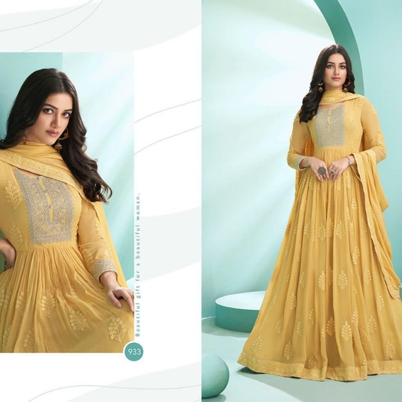 Beautiful Gown Dress for any Occasion - Picture 2 of 12